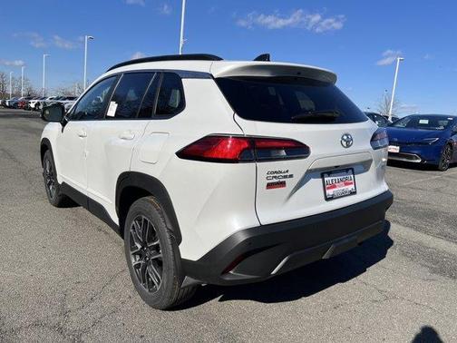 2026 Toyota Corolla Cross XLE