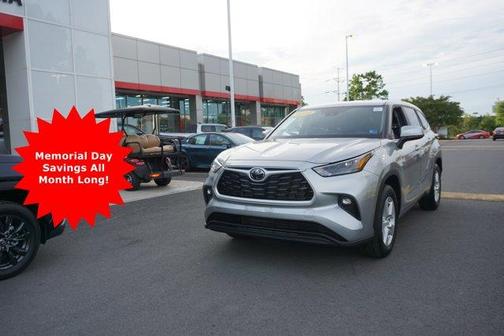 2023 Toyota Highlander LE