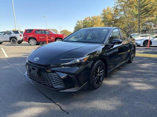 Midnight Black Metallic 2026 Toyota Camry SE