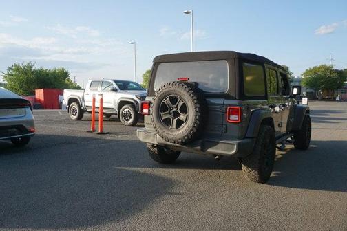 Sting Gray Clearcoat 2018 Jeep Wrangler Unlimited Sport