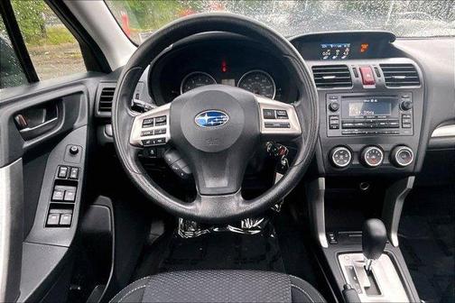 Crystal Black Silica 2014 Subaru Forester 2.5i Premium