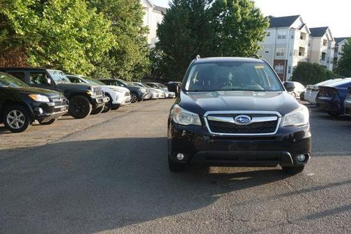 Crystal Black Silica 2014 Subaru Forester 2.5i Premium