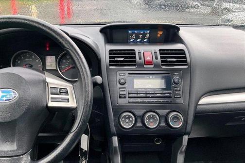 Crystal Black Silica 2014 Subaru Forester 2.5i Premium