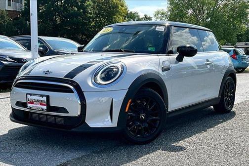 2023 MINI Hardtop Cooper
