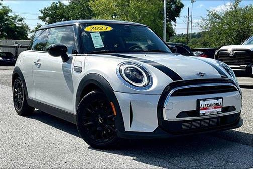 2023 MINI Hardtop Cooper