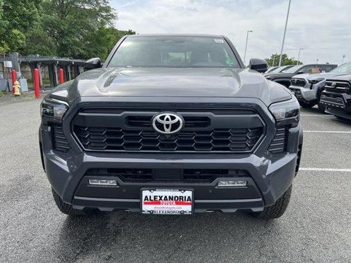 2025 Toyota Tacoma TRD Off Road