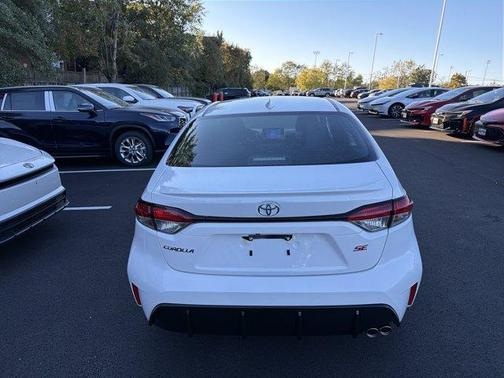 Ice 2027 Toyota Corolla SE