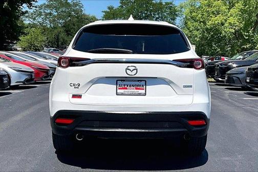 Snowflake White Pearl 2023 Mazda CX-9 Touring Plus