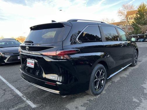 2026 Toyota Sienna 