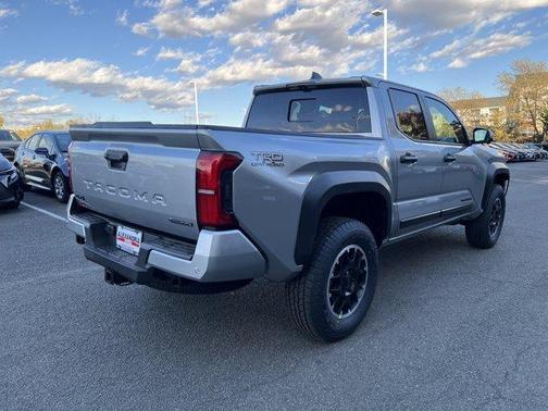 2025 Toyota Tacoma Hybrid TRD Off Road