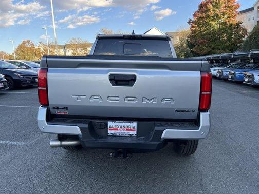 2025 Toyota Tacoma Hybrid TRD Off Road