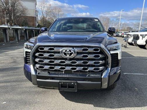 2026 Toyota Tundra Hybrid Platinum