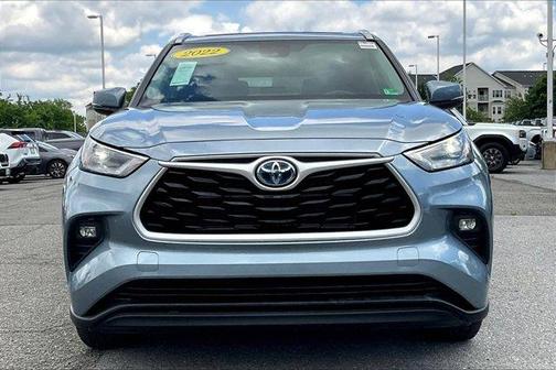 2022 Toyota Highlander Hybrid 