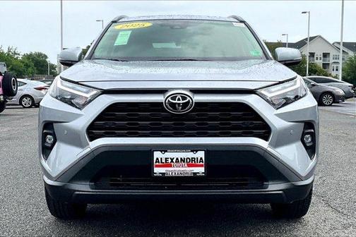 2025 Toyota RAV4 Hybrid XLE Premium