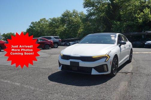 Snow White Pearl 2025 Kia K5 GT-Line