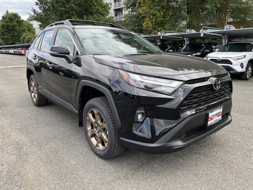 2025 Toyota RAV4 Hybrid Woodland Edition