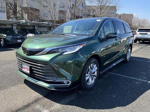 2026 Toyota Sienna Limited