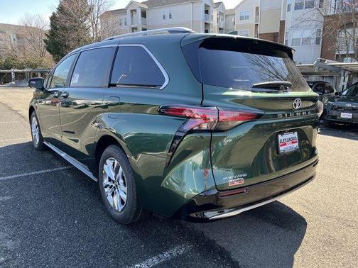 2026 Toyota Sienna Limited