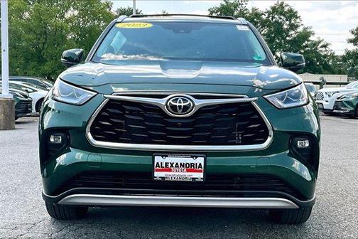 2023 Toyota Highlander Platinum