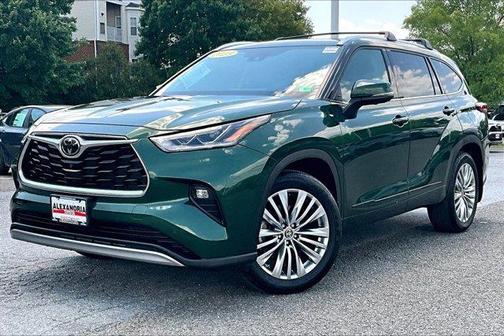 2023 Toyota Highlander Platinum