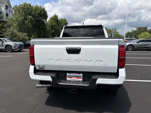Ice 2026 Toyota Tacoma SR5