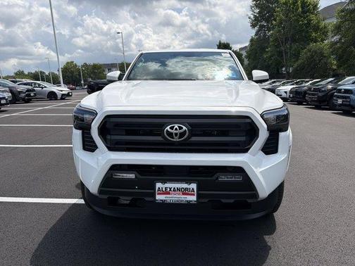 Ice 2026 Toyota Tacoma SR5