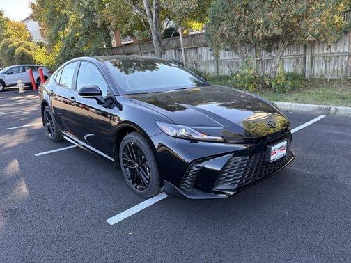 Midnight Black Metallic 2026 Toyota Camry SE
