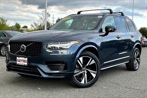 2022 Volvo XC90 Recharge Plug-In Hybrid T8 R-Design 7 Passenger