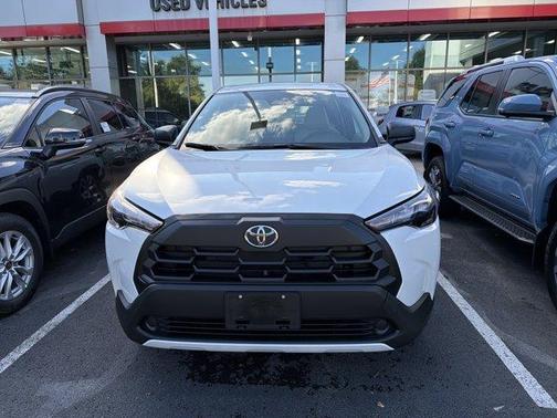 Wind Chill Pearl 2026 Toyota Corolla Cross L