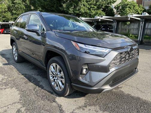 2025 Toyota RAV4 Limited