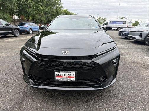 Black 2026 Toyota Crown Signia Limited