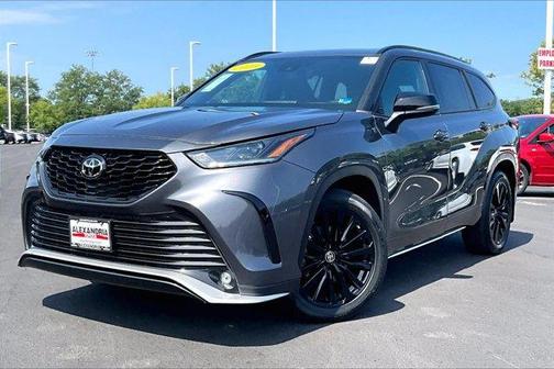 2023 Toyota Highlander XSE