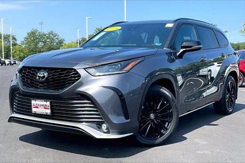 2023 Toyota Highlander XSE