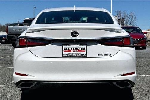 2023 Lexus ES 350 