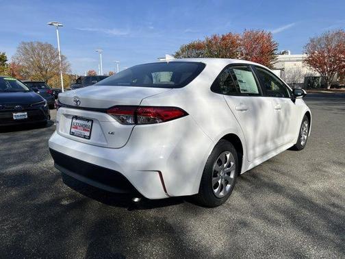 2026 Toyota Corolla LE