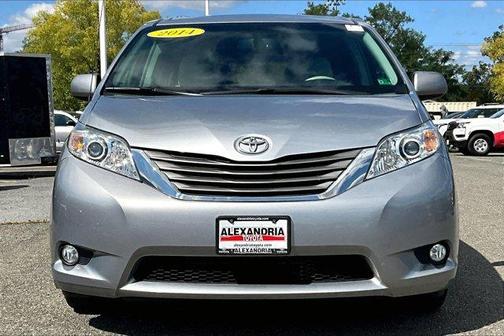 2014 Toyota Sienna XLE