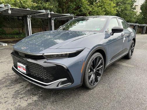 2026 Toyota Crown NIGHTSHADE
