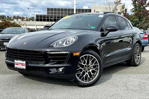 2018 Porsche Macan 