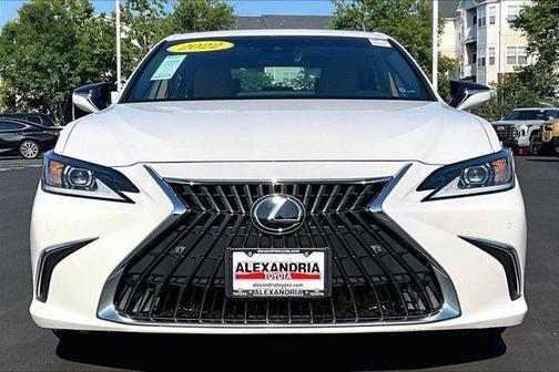 2022 Lexus ES 350 Base