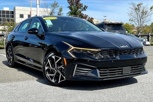 2025 Kia K5 EX