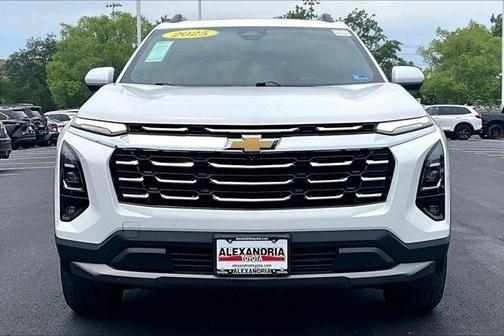 Summit White 2025 Chevrolet Equinox LT