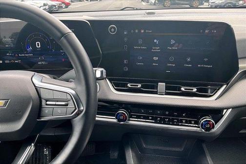 Summit White 2025 Chevrolet Equinox LT