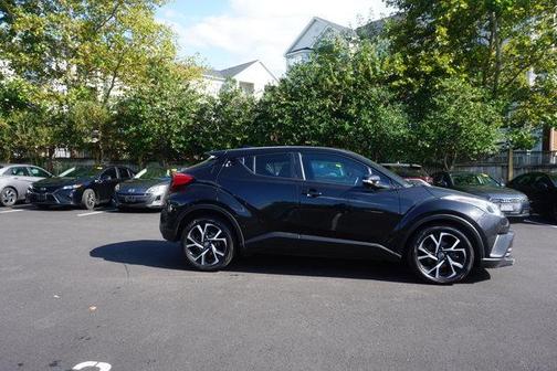 2018 Toyota C-HR XLE Premium