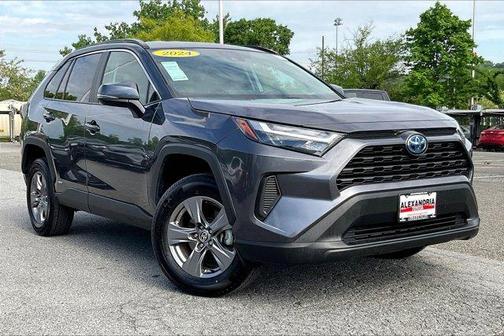 2024 Toyota RAV4 Hybrid XLE