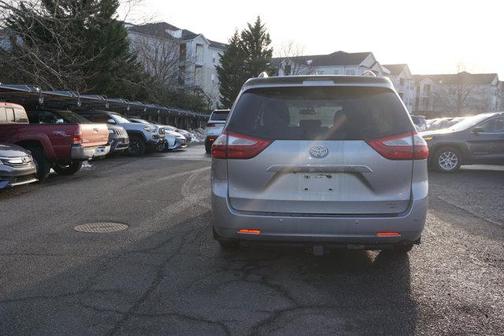 2015 Toyota Sienna Limited Premium