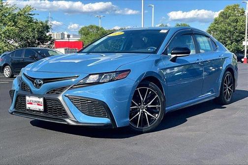 2024 Toyota Camry SE