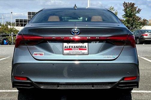 2020 Toyota Avalon Hybrid Limited