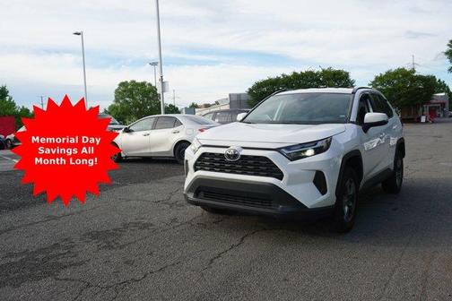 2024 Toyota RAV4 XLE