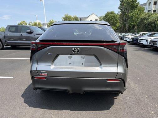 Metal 2026 Toyota bZ XLE PLUS
