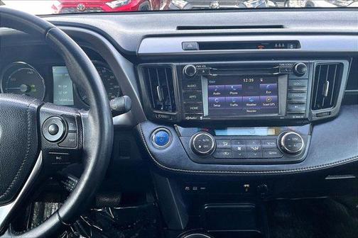 2017 Toyota RAV4 Hybrid XLE